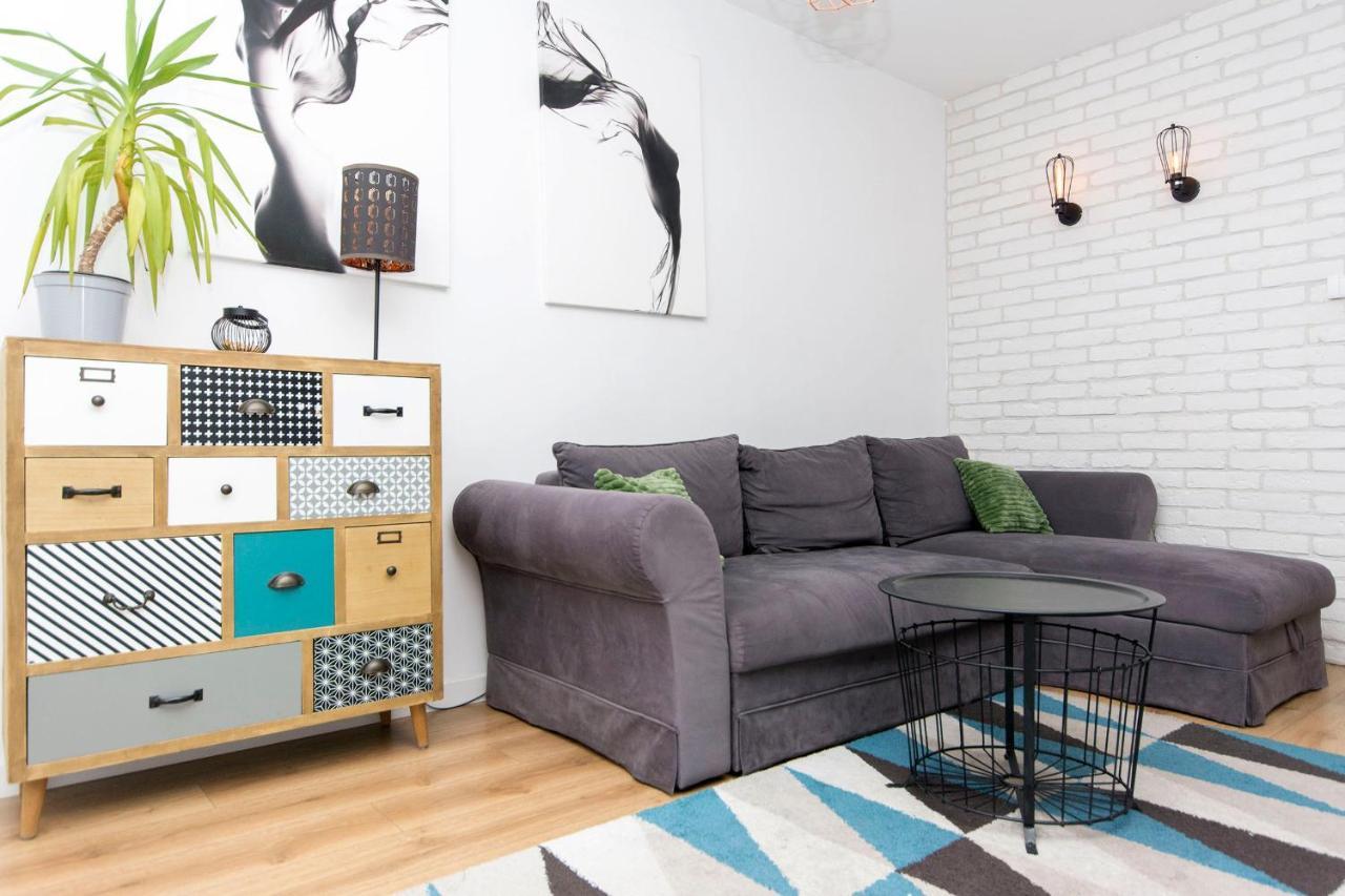 Center - Aura By Apartmore Huoneisto Gdańsk