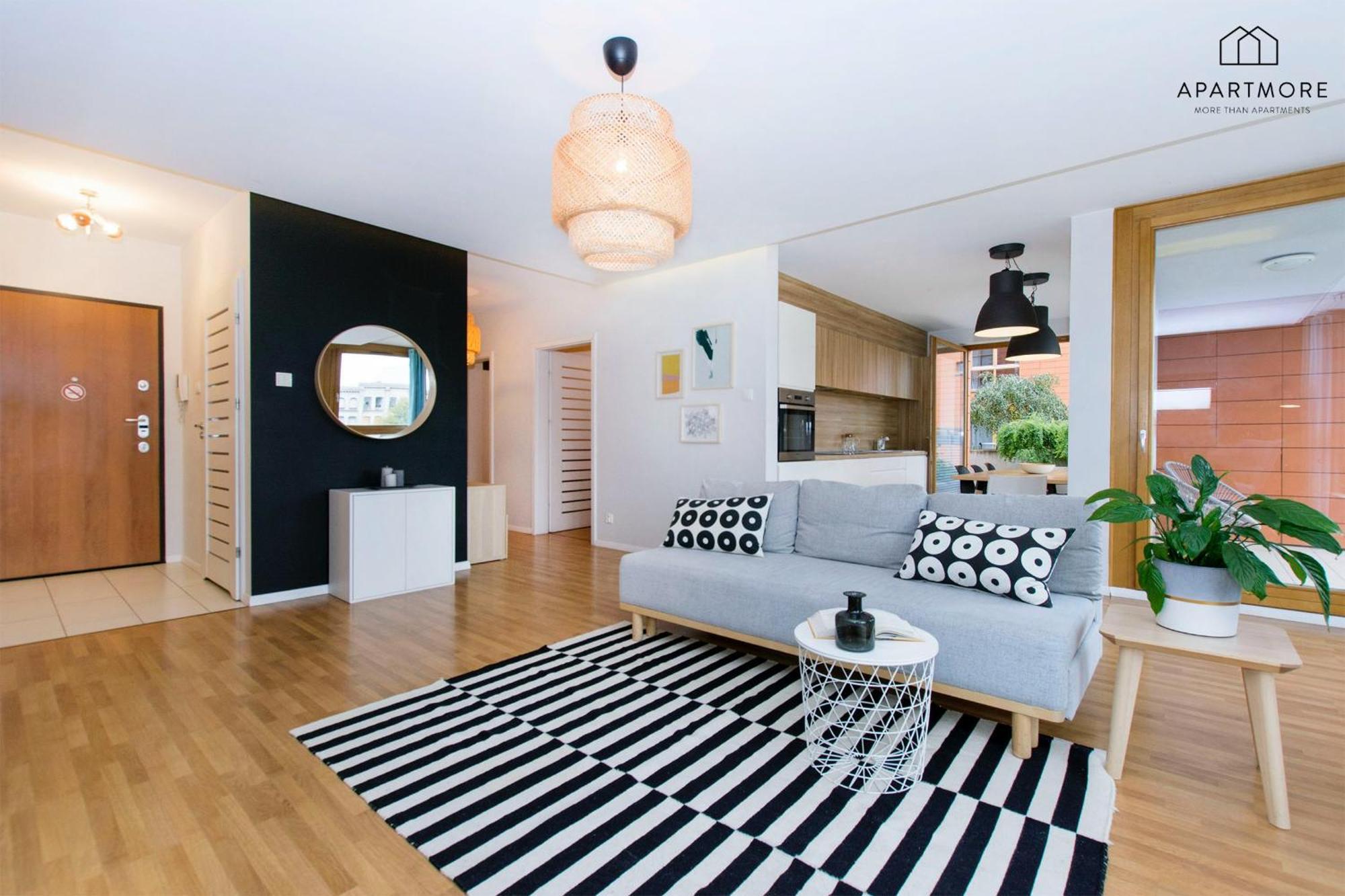 Center - Aura By Apartmore *